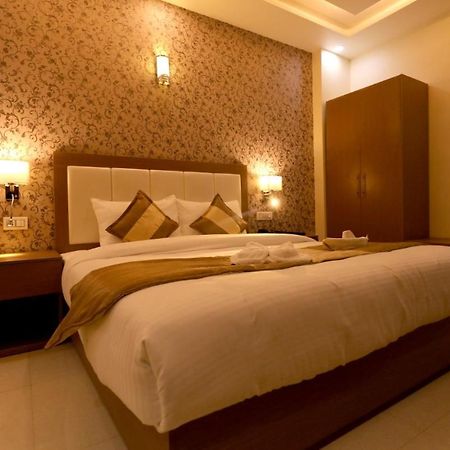 Hotel Yuvraj Grand Jabalpur Εξωτερικό φωτογραφία